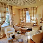Espace Hotel 3*