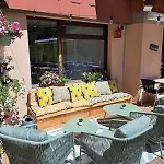 Espace Szálloda