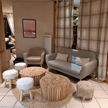 Espace Hotel 3*
